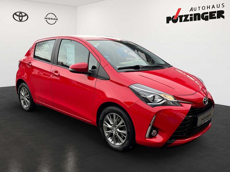 Toyota Yaris 1.5 Comfort 112PS, Design-Paket, Navi, Kamera Comfort