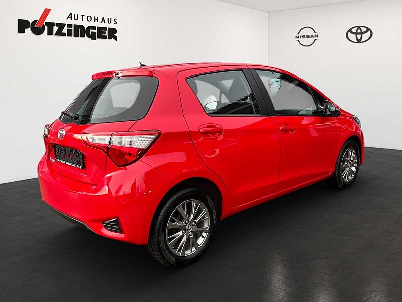 Toyota Yaris 1.5 Comfort 112PS, Design-Paket, Navi, Kamera Comfort